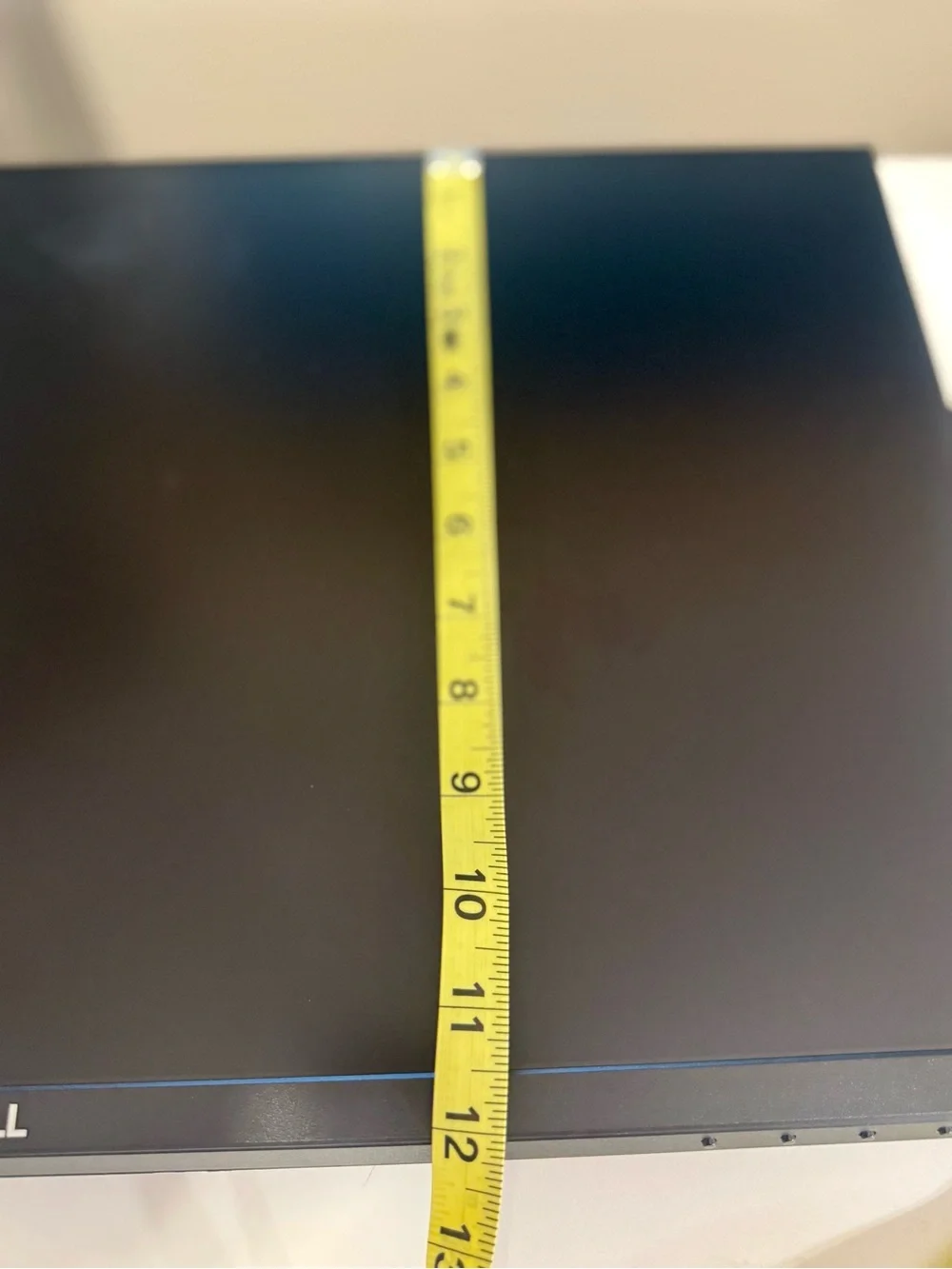 Dell Black Computer Monitor - Sleek Black Display 20 1/2x12 inches